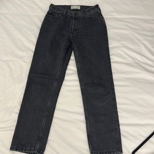 Everlane black 90s cheeky jean